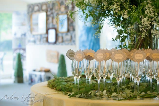 Champagne flutes with name cards | Kelly Chandler Consulting