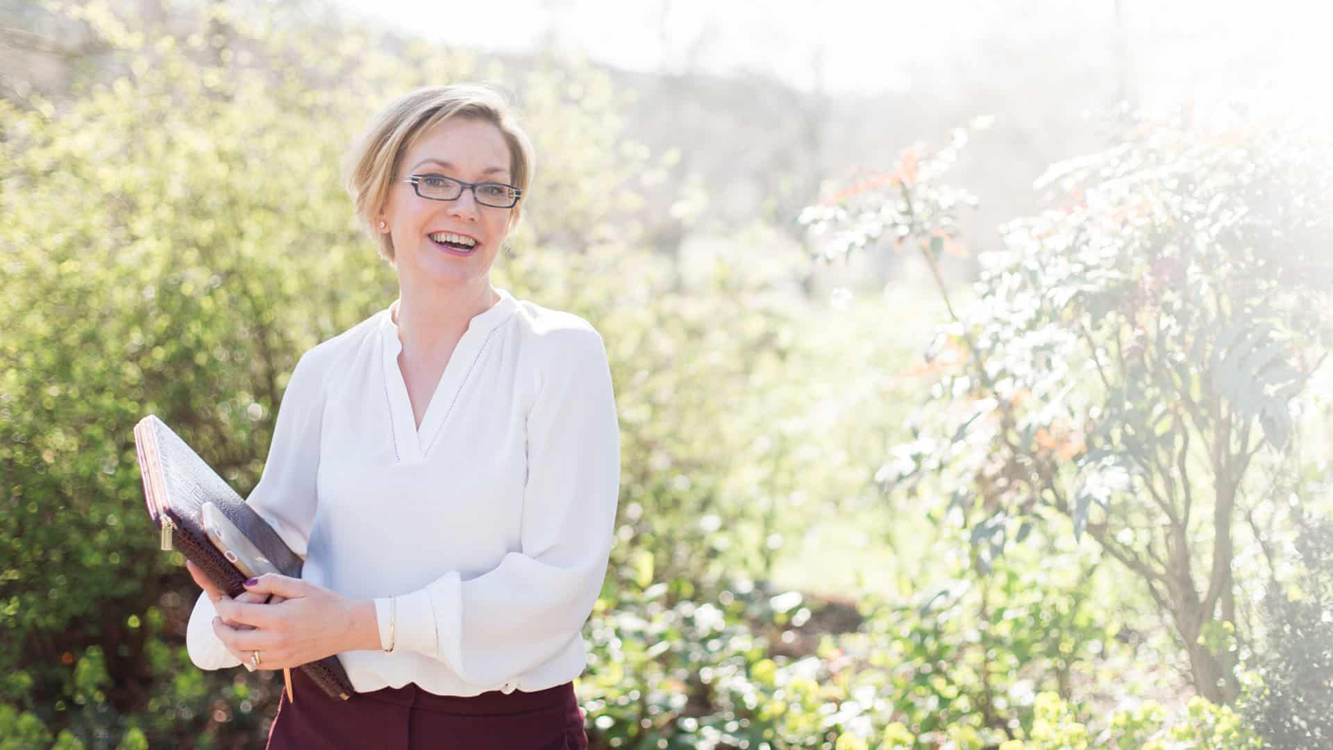 Kelly header lead image