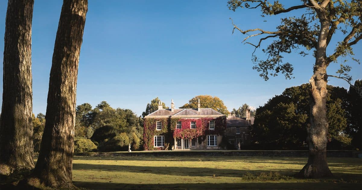 larchfield.estate
